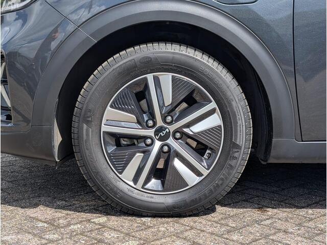 KIA Niro 1.6 GDi PHEV DynamicPlusLine | 10 jaar garantie, Digitaal Display, Dodehoek herkenning, Dealer onderhouden, Parkeersensoren V+A, LED, 1e eigenaar, 1300kg trekgewicht, Fabrieksgarantie!