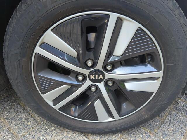 KIA Niro 1.6 GDi Hybrid ExecutiveLine NL-AUTO |TREKHAAK | NAVI |SCHUIFDAK