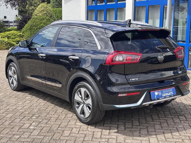 KIA Niro 1.6 GDi PHEV ExecutiveLine | Trekhaak, Schuifdak, Stoel ventilatie, Elektr. stoelen, Leder, Parkeersensoren V+A & Camera, Stuur- & Stoelverwarming, Zeer luxe!