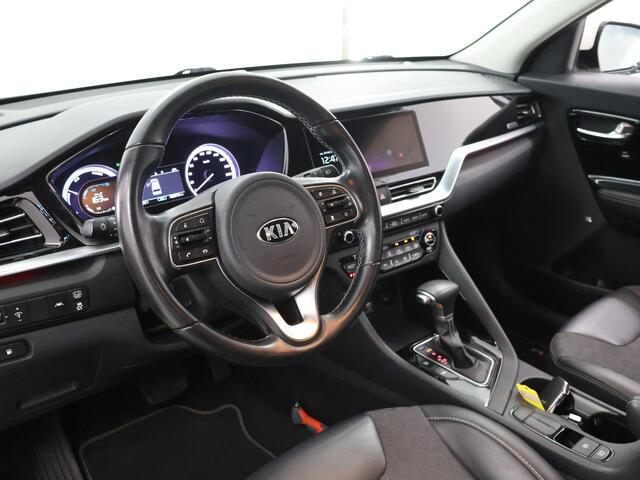 KIA Niro 1.6 GDi Hybrid DynamicPlusLine Edition | Trekhaak | Stoel / Stuurwielverwarming | JBL | Navigatie | Parkeercamera | Cruise Control Adaptief | 18" Lichtmetalen Velgen |