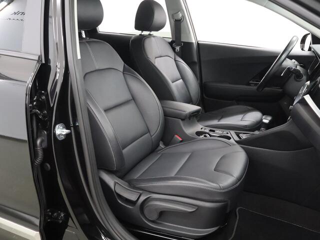 KIA Niro 1.6 GDi PHEV ExecutiveLine | Trekhaak | Lederen Bekleding | JBL Audio | Dodehoekdetectie | Stoel/Stuurwielverwarming | Stoelventilatie | Elektrisch bedienbare bestuurdersstoel met geheugenfunctie
