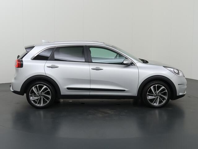 KIA Niro 1.6 GDi Hybrid Edition | Trekhaak | Panoramadak | Stoel/Stuurwielverwarming | Climate Control|