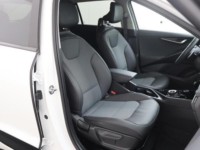 KIA Niro 1.6 GDi Hybrid DynamicPlusLine Edition | 18" lichtmetalen velgen | Elektrisch verstelbare bestuurdersstoel | Stoel/Stuurwielverwarming | LED Koplampen | Elektrisch bedienbare achterklep |