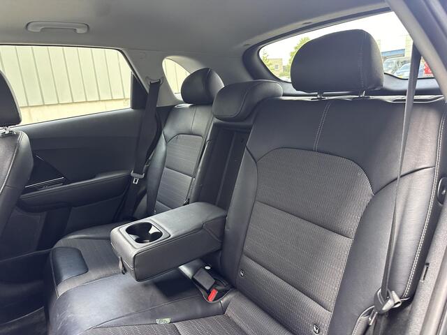 KIA Niro 1.6 GDi Hybrid Edition | Schuif/kantel Dak | Camera | Navi | Cruise Control | LED Lampen | Climate |