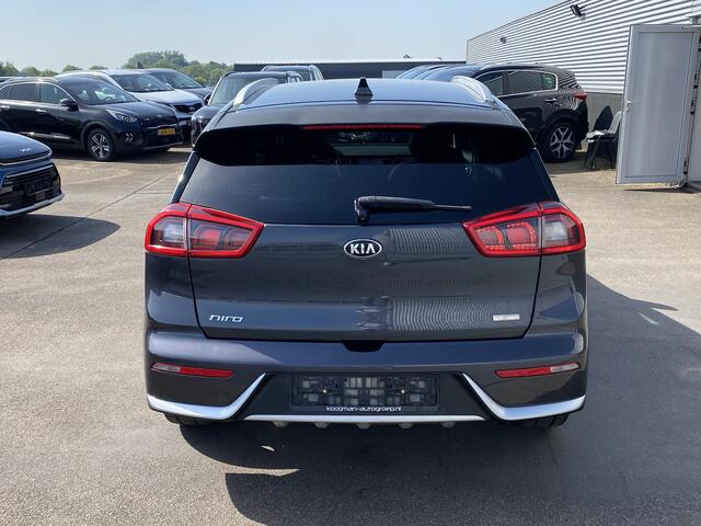 KIA Niro 1.6 GDi Hybrid DynamicPlusLine Navigatie, Apple CarPlay/Android Auto, JBL audio, dodehoek detectie, Elek. verst. bestuurdersstoel, achteruitrij camera, parkeersensoren, draadloze telefoonlader