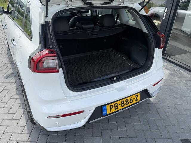KIA Niro 1.6 GDi Hybrid First Edition Leer | Navi | Camera | Nw onderhoud