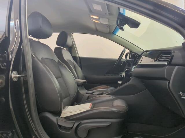 KIA Niro 1.6 GDi Hybrid ExecutiveLine NL-AUTO | CAMERA | LEDER |