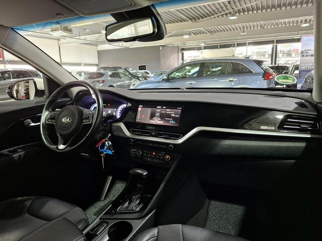 KIA Niro 1.6 GDi Hybrid DynamicLine Apple Carplay/Android Auto, Navigatie, Camera.