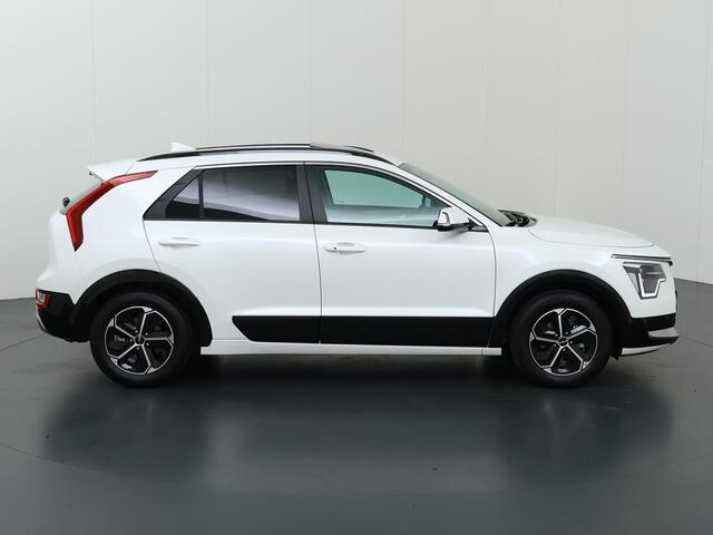 KIA Niro 1.6 GDi Hybrid DynamicPlusLine | Panoramadak | Stoel/Stuurwielverwarming | Head-Up Display | Dodehoek detectie |
