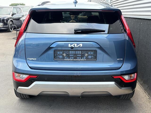 KIA Niro 1.6 GDi Hybrid DynamicLine Navigatie, 18" LMV, Achteruitrijcamera, Parkeersensoren voor + achter, Adaptieve cruise control, Climate control