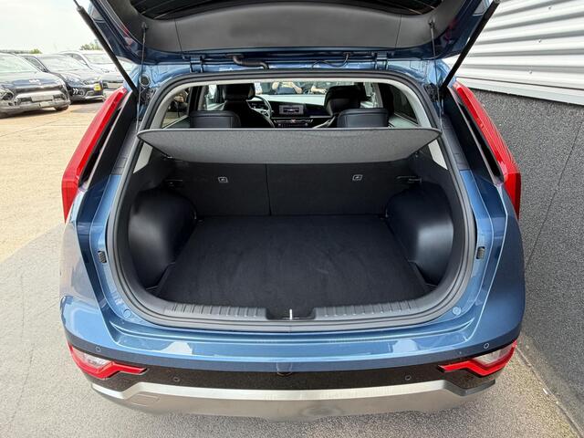 KIA Niro 1.6 GDi Hybrid DynamicLine Navigatie, 18" LMV, Achteruitrijcamera, Parkeersensoren voor + achter, Adaptieve cruise control, Climate control
