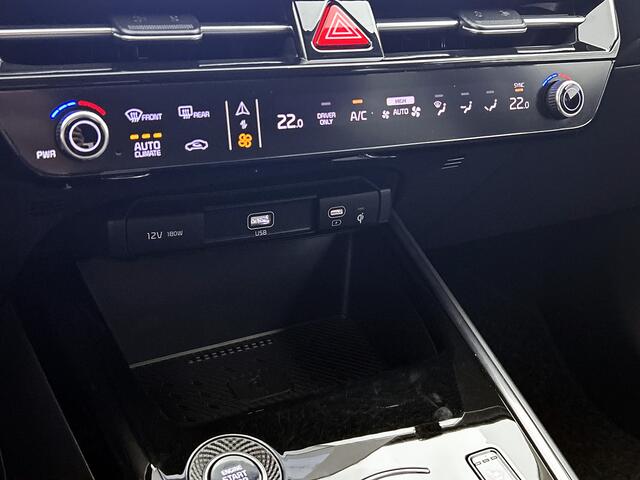 KIA Niro 1.6 GDi PHEV Launch Edition Navigatie | 18 Inch lichtmetalen velgen | Stoelverwarming | stuurverwarming