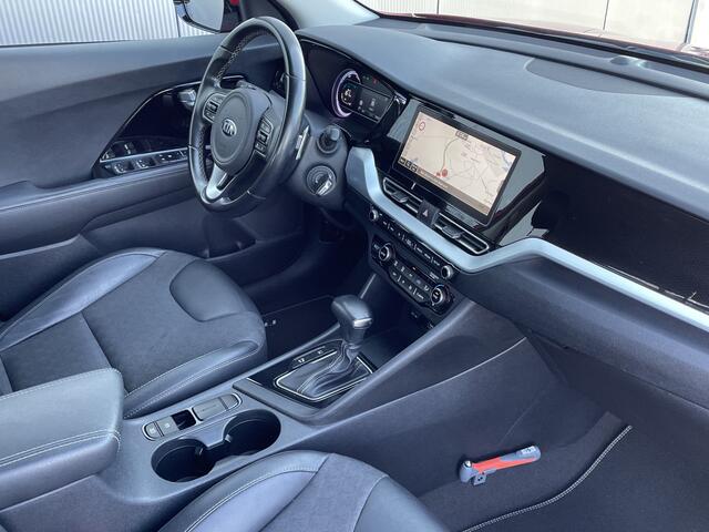 KIA Niro 1.6 GDi Hybrid DynamicLine Navigatie, Climate Control, Adaptive Cruise Control, Afn.Trekhaak, Achteruitrijcamera