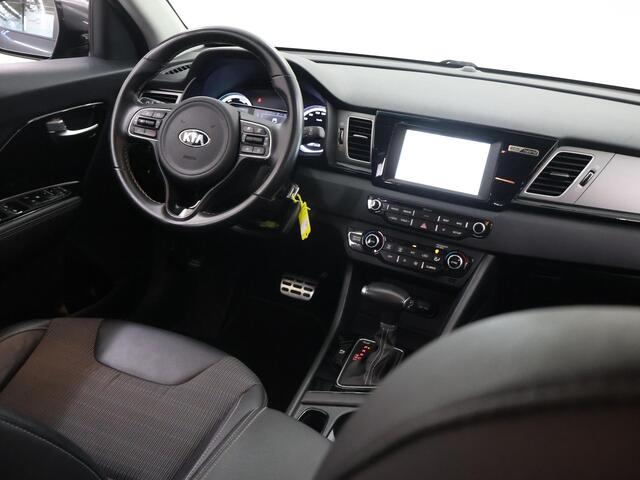 KIA Niro 1.6 GDi Hybrid DynamicLine | Trekhaak | Navigatiesysteem | Parkeercamera | Stoelverwarming | Cruise Control |