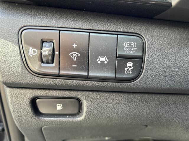 KIA Niro 1.6 GDi Hybrid DynamicLine | trekhaak | Dealer onderhouden | Originele NL auto |