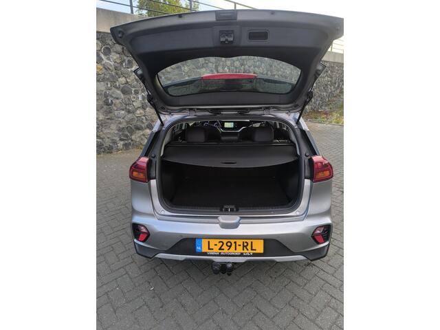 KIA Niro 1.6 GDi Hybrid DynamicLine adapt Cruise control, car play & android, trekhaak, navi, camera, Dab audio, park distance.