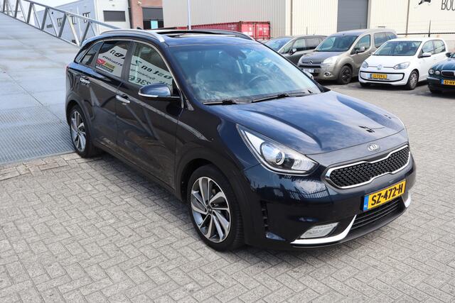 KIA Niro 1.6 GDi Hybrid Design Edition Panoramadak! Apple carplay/Achteruitrijcamera/Stoelverwarming/Stuurverwarming/Lane assist/Cruise control/Parkeersenosren/Climate control