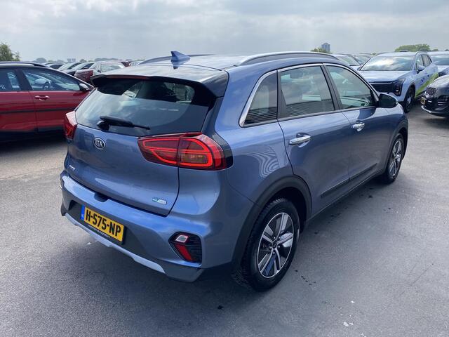 KIA Niro 1.6 GDi Hybrid DynamicLine Navigatie, Achteruitrijcamera, Adaptieve cruise control, Climate control, Complete onderhoudshistorie