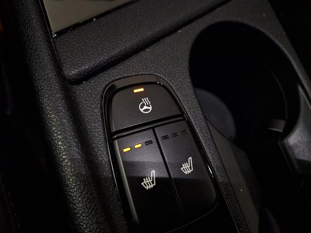 KIA Niro 1.6 GDi Hybride Design Edition | Schuif\kanteldak | Stoel/stuurwielverwarming