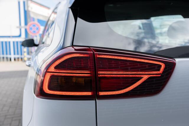 KIA Niro 1.6 GDi Hybrid DynamicLine | Navigatie | Apple Carplay | Android Auto | Achteruitrijcamera | Parkeersensoren | Cruise Control Adaptief | Climate Control | Lichtmetalen Velgen | Dealeronderhouden