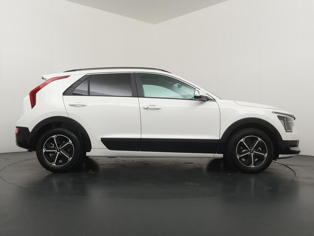 KIA Niro 1.6 GDi Hybrid DynamicPlusLine - ¤5.000,- voordeel - Schuif-/Kanteldak - Achteruitrijcamera - Stoel-/stuurverwarming - Adaptieve Cruise Control - Nieuw uit voorraad leverbaar