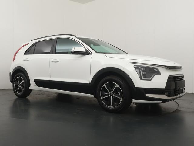 KIA Niro 1.6 GDi Hybrid DynamicPlusLine - ¤5.000,- voordeel - Schuif-/Kanteldak - Achteruitrijcamera - Stoel-/stuurverwarming - Adaptieve Cruise Control - Nieuw uit voorraad leverbaar