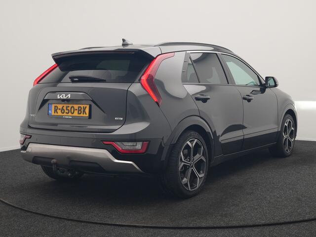 KIA Niro 1.6 GDi Hybrid ExecutiveLine PHEV 149pk | Trekhaak | Panodak | Adaptive Cruise | Head Up | Camera | Lederen Sportstoelen Memory & Ventilatie | Keyless | Apple Carplay | Stoel & Stuurverwarming | Virtual | Navigatie | DAB | 18"L.M | Plug In Hybrid |