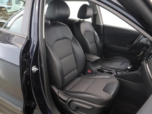 KIA Niro 1.6 GDi Hybrid DynamicLine | Trekhaak | Navigatiesysteem | Parkeercamera | Stoelverwarming | Cruise Control |