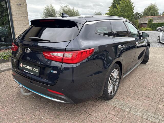 KIA OPTIMA Sportswagon 2.0 GDI PHEV ExecutiveLine Automaat Trekhaak / Panoramadak / Full LED