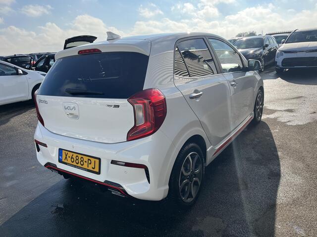 KIA PICANTO 1.0 DPi GT-Line Navigatie, Lederen bekleding, ALL-season banden, Parkeersensoren, zeer nette auto welke nieuwe geleverd door Kooijman is. BTW-auto