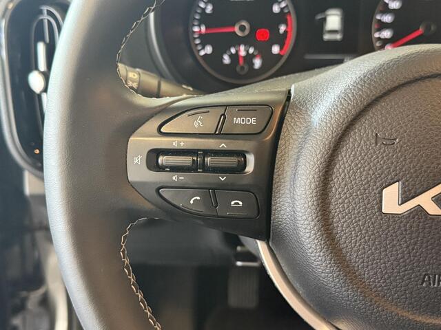 KIA PICANTO 1.0 DPi DynamicLine Weinig kilometers, Trekhaak, Licht Metalen Velgen, Apple Carplay, Android Auto, Achteruitrij Camera, DAB Radio