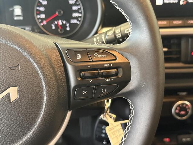 KIA PICANTO 1.0 DPi DynamicLine Weinig kilometers, Trekhaak, Licht Metalen Velgen, Apple Carplay, Android Auto, Achteruitrij Camera, DAB Radio