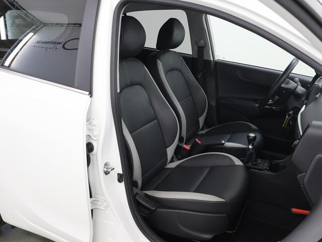 KIA PICANTO 1.0 CVVT Design Edition | Trekhaak | Leder | Navigatie | Parkeercamera | Climate Control | Cruise Control |
