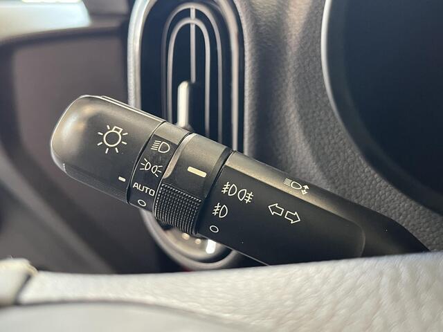 KIA PICANTO 1.0 DPi DynamicPlusLine Keyless Entry, CruiseControl, Licht Metalen Velgen, Achteruitrij Camera, Apple Carplay, Android Auto