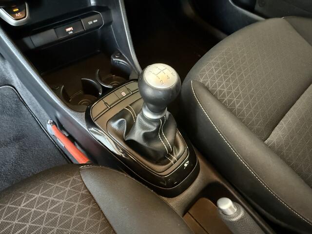 KIA PICANTO 1.0 DPi DynamicLine Navi | Airco | Cruise control | Camera | Carplay | LM-velgen | Keurig onderhouden!