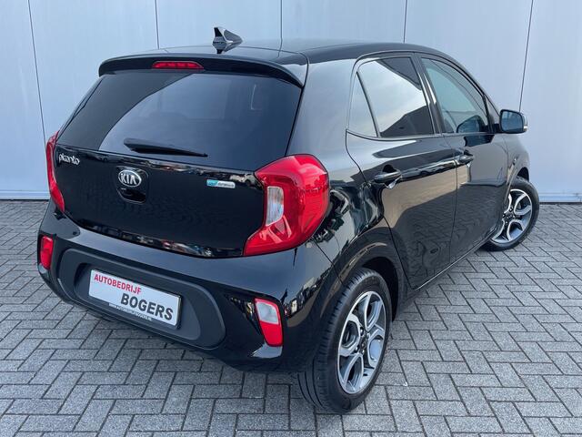 KIA PICANTO 1.0 MPi DynamicPlusLine Navigatie, Climate Control, Cruise Control, Parkeersensoren, 15"lm, Achteruitrijcamera