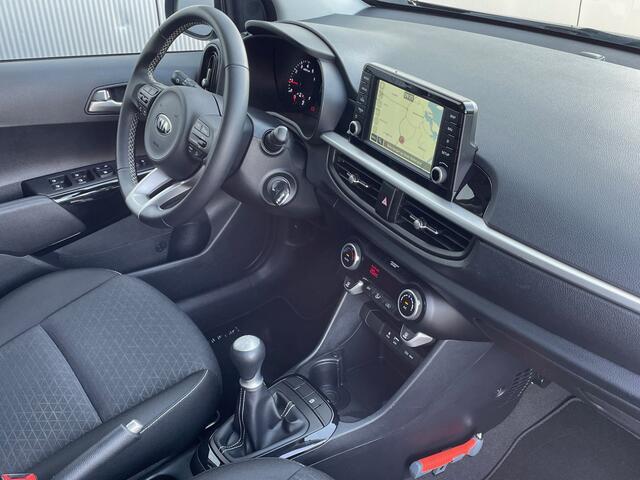 KIA PICANTO 1.0 MPi DynamicPlusLine Navigatie, Climate Control, Cruise Control, Parkeersensoren, 15"lm, Achteruitrijcamera