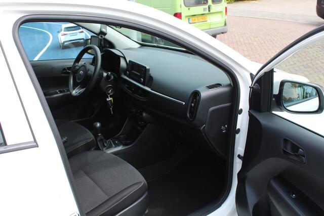 KIA PICANTO 1.0 CVVT EconomyPlusLine Navigatie Airco Audio Elek pakket.
