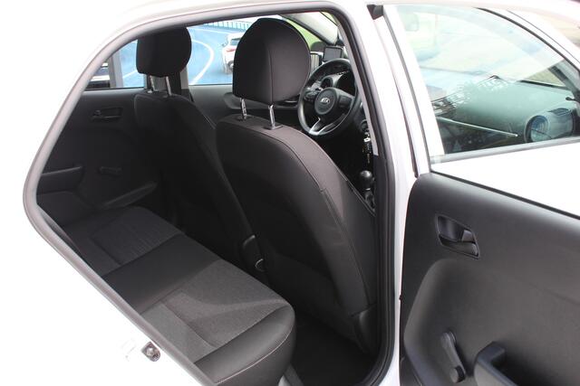 KIA PICANTO 1.0 CVVT EconomyPlusLine Navigatie Airco Audio Elek pakket.