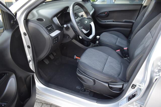KIA PICANTO 1.0i-12V ISG EconomyPlusLine 5-Drs | Navigatie | Camera | Airco | Bluetooth | 14"LMV | Tot 10Jr. Kia-Garantie |
