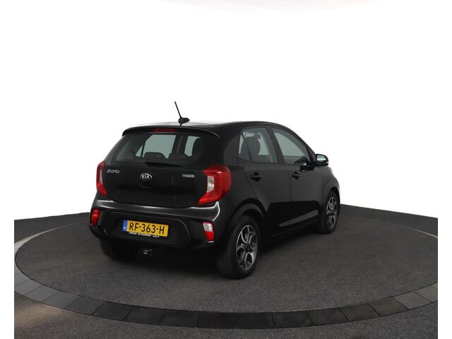 KIA PICANTO 1.0 CVVT First Edition - Trekhaak - Climate Control - Navigatie - Apple Carplay/Android Auto - Cruise control - 12 maanden Bovag garantie