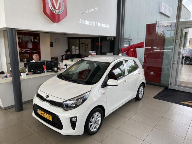KIA PICANTO 1.0 CVVT ComfortPlusLine,Navigatie,Achteruitrijcamera,Airco,Trekhaak,Spraakbediening,Elektrischpakket,Aux Usb Aansluiting,14 Inch Lmv