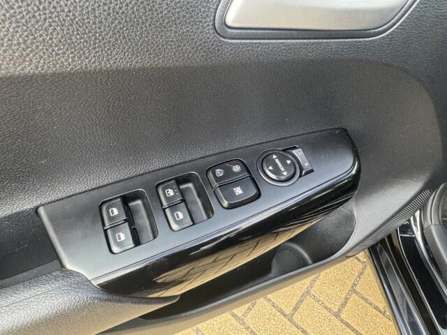 KIA PICANTO 1.0 CVVT ComfortPlusLine Navigator, Camera