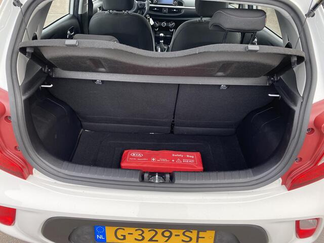 KIA PICANTO 1.0 MPi DynamicLine Navigatie, 1e eign. Dealeronderhouden Apple CarPlay/Android Auto, achteruitrij camera, airco, cruise control, start/stop systeem
