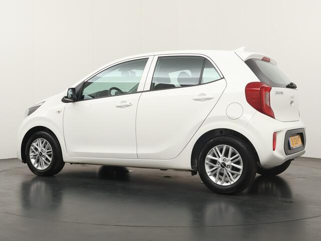 KIA PICANTO 1.0 DPi DynamicLine - Achteruitrij camera - Bluetooth - Cruise control - Apple Carplay/Android Auto - Airco - Fabrieksgarantie t/m 22-01-2031