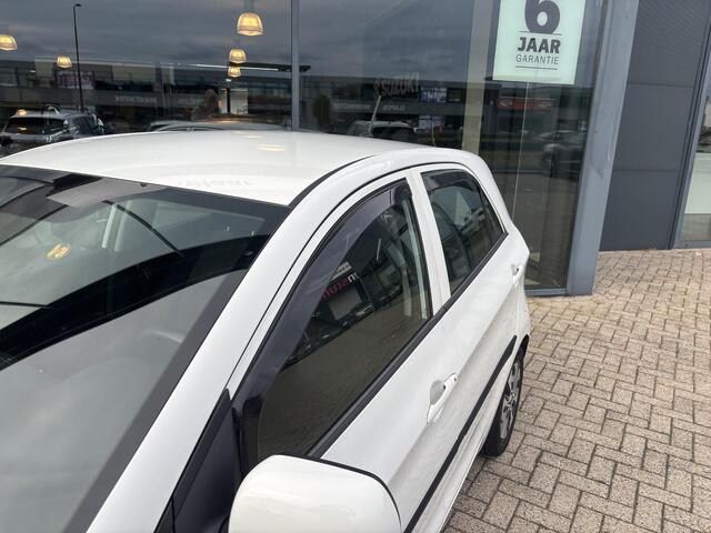 KIA PICANTO 1.0 CVVT EconomyPlusLine | Achteruitrijcamera | Navigatie | Lichtmetalen velgen