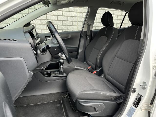 KIA PICANTO 1.0 CVVT First Edition | Dealer onderhouden | Apple CarPlay / Android Auto | Achteruitrijcamera | Navigatie |