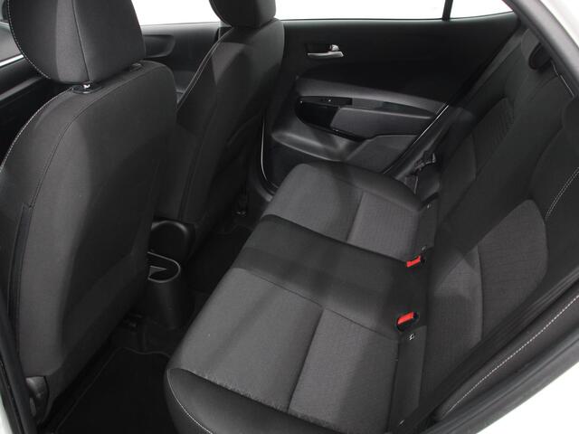 KIA PICANTO 1.0 DPi DynamicLine Airco Navigatie Apple Carplay/Android Auto Camera Lichtmetalen Velgen