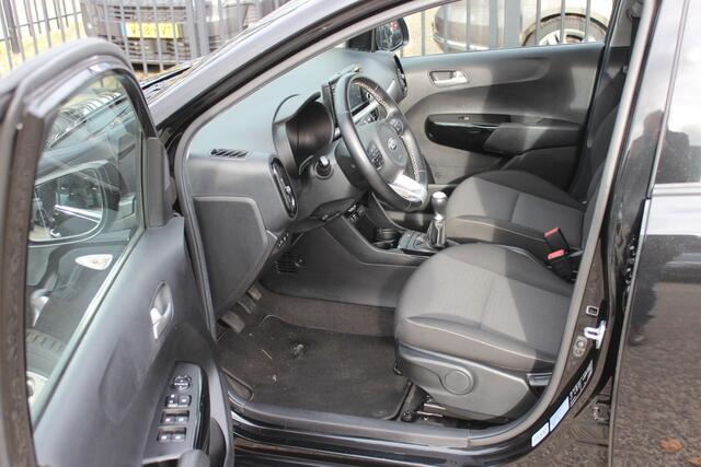 KIA PICANTO 1.0 MPi DynamicPlusLine, Apple Carplay, Camera