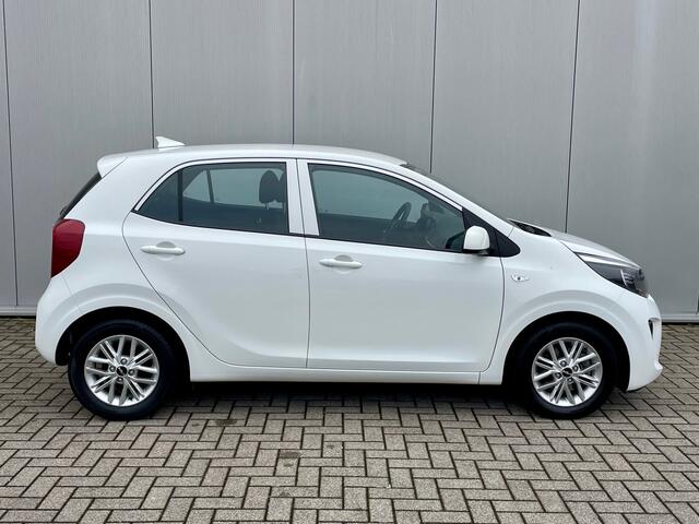 KIA PICANTO 1.0 DPi DynamicLine Navigatie ( via Apple Carplay/Android auto ), Airco, Cruisecontrol, 14"Lm, Achteruitrijcamera